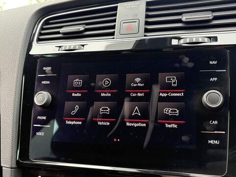 Volkswagen Golf TSI GTI Performance - U680