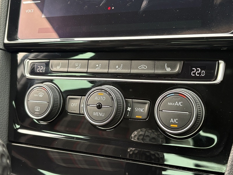 Volkswagen Golf TSI GTI Performance - U680