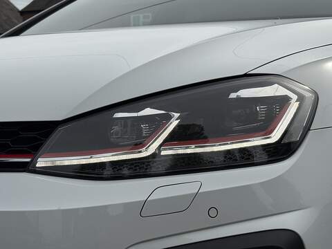 Volkswagen Golf TSI GTI Performance - U680