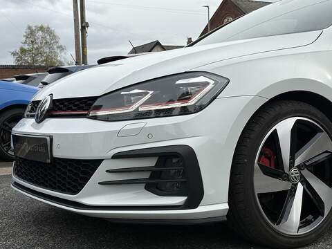 Volkswagen Golf TSI GTI Performance - U680