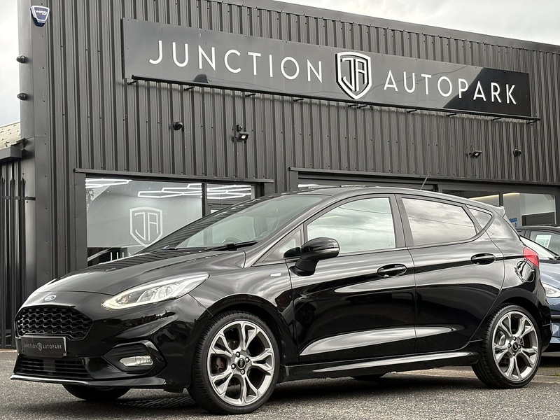 Ford Fiesta T EcoBoost ST-Line X - U681