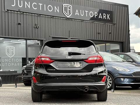 Ford Fiesta T EcoBoost ST-Line X - U681