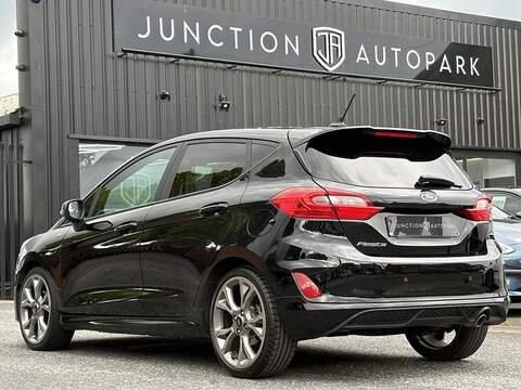 Ford Fiesta T EcoBoost ST-Line X - U681
