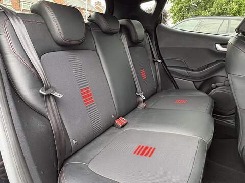 Ford Fiesta T EcoBoost ST-Line X - U681
