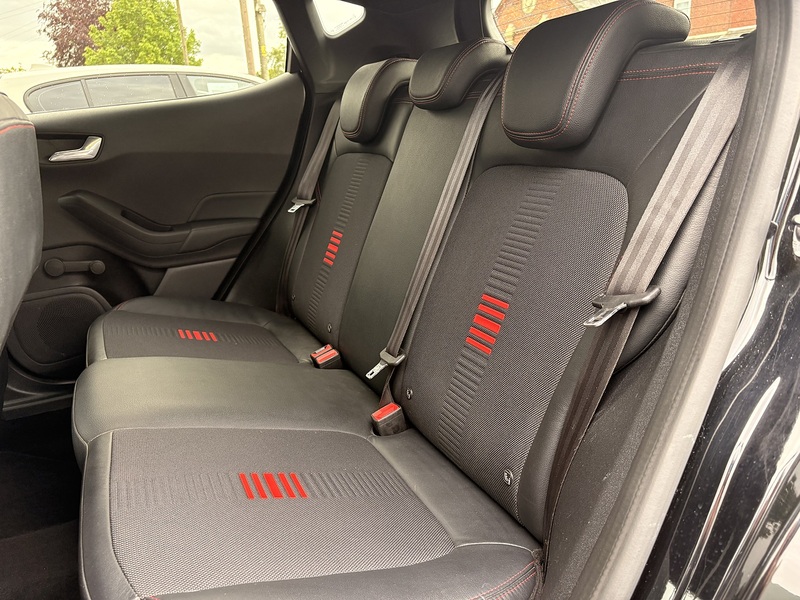 Ford Fiesta T EcoBoost ST-Line X - U681