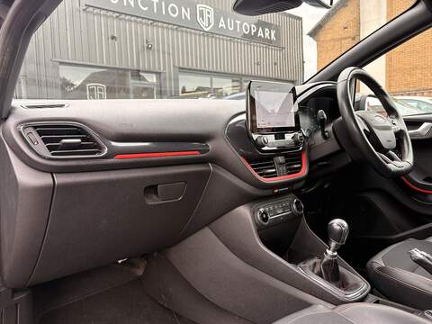 Ford Fiesta T EcoBoost ST-Line X - U681