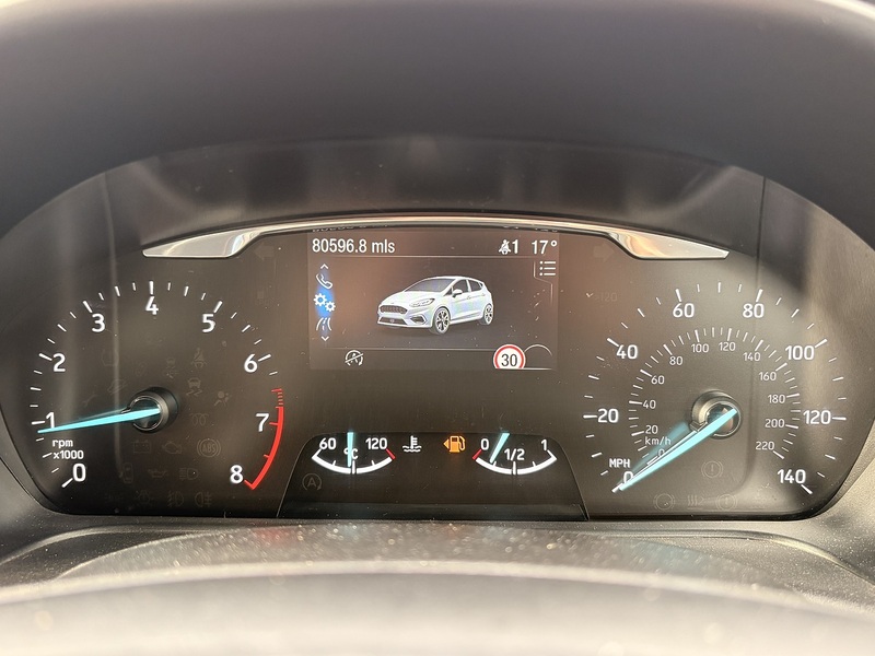 Ford Fiesta T EcoBoost ST-Line X - U681