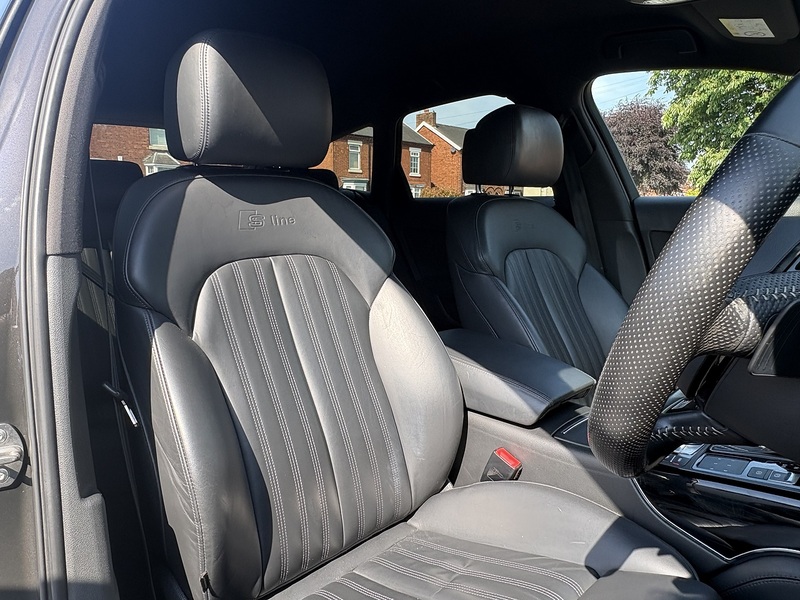 Audi A6 Avant TDI ultra Black Edition - U682