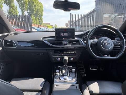 Audi A6 Avant TDI ultra Black Edition - U682