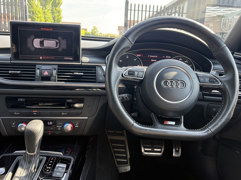 Audi A6 Avant TDI ultra Black Edition - U682