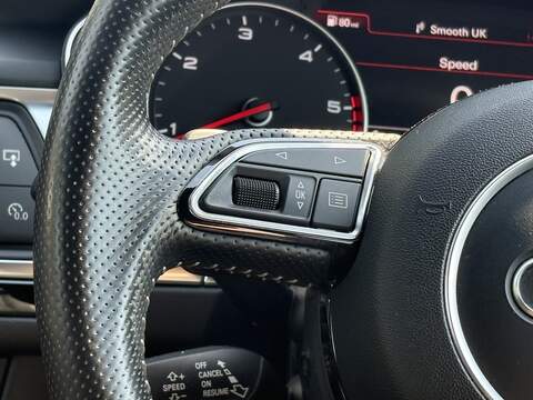 Audi A6 Avant TDI ultra Black Edition - U682