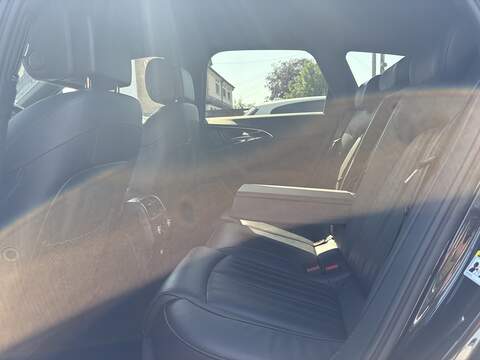 Audi A6 Avant TDI ultra Black Edition - U682
