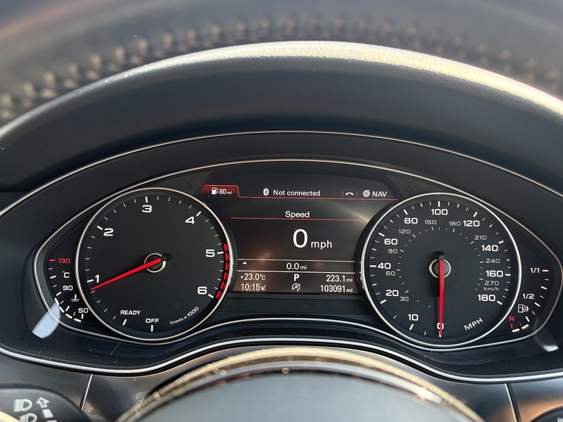 Audi A6 Avant TDI ultra Black Edition - U682