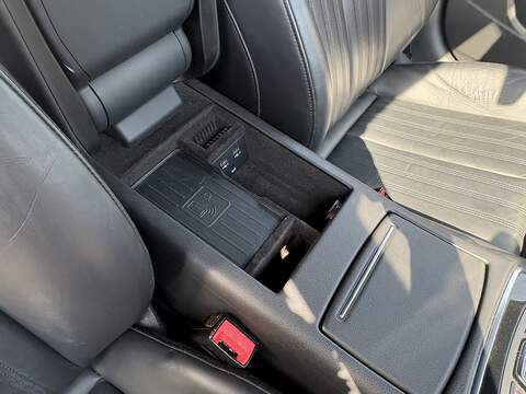 Audi A6 Avant TDI ultra Black Edition - U682