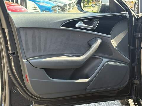 Audi A6 Avant TDI ultra Black Edition - U682