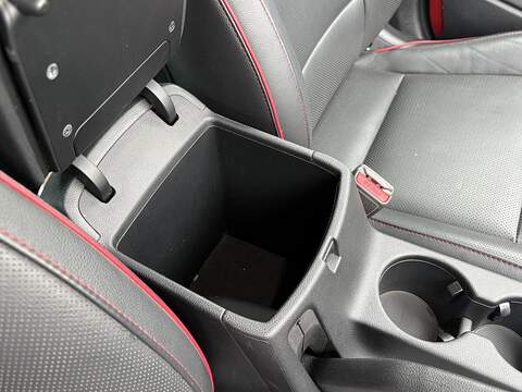 Kia Sportage T-GDi GT-Line - U686