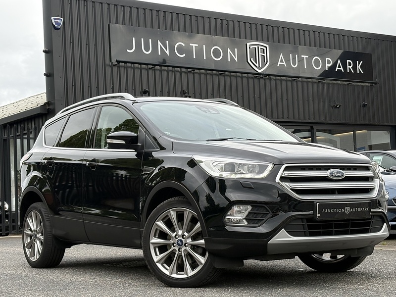 Ford Kuga T EcoBoost Titanium X Edition - U688