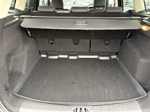 Ford Kuga T EcoBoost Titanium X Edition - U688