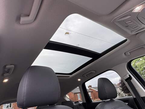 Ford Kuga T EcoBoost Titanium X Edition - U688