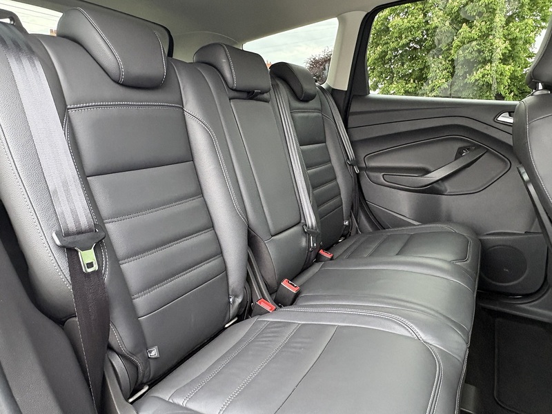 Ford Kuga T EcoBoost Titanium X Edition - U688