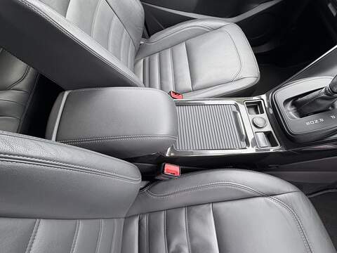 Ford Kuga T EcoBoost Titanium X Edition - U688