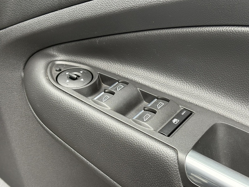 Ford Kuga T EcoBoost Titanium X Edition - U688