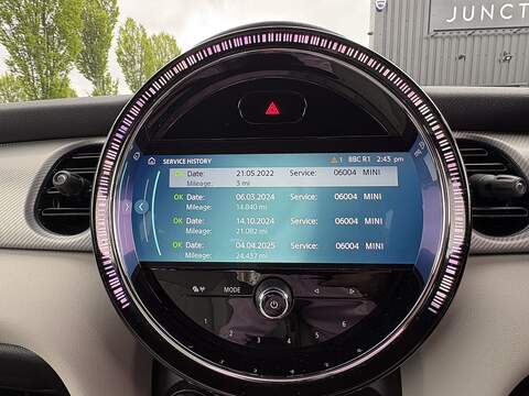 MINI Hatch Cooper Exclusive - U692