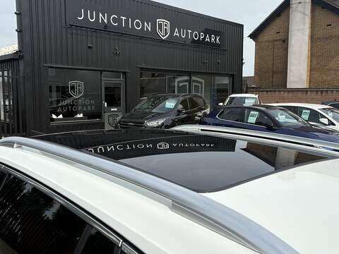 Volkswagen Tiguan TDI BlueMotion Tech R-Line - U696