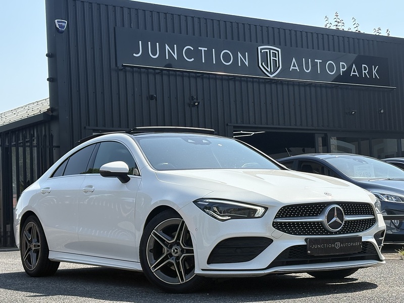 Mercedes-Benz CLA CLA180 AMG Line - U698