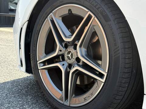 Mercedes-Benz CLA CLA180 AMG Line - U698