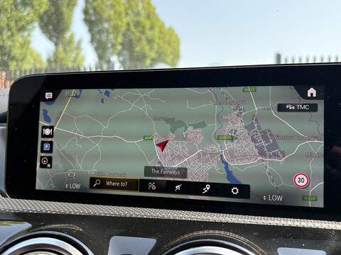 Mercedes-Benz CLA CLA180 AMG Line - U698