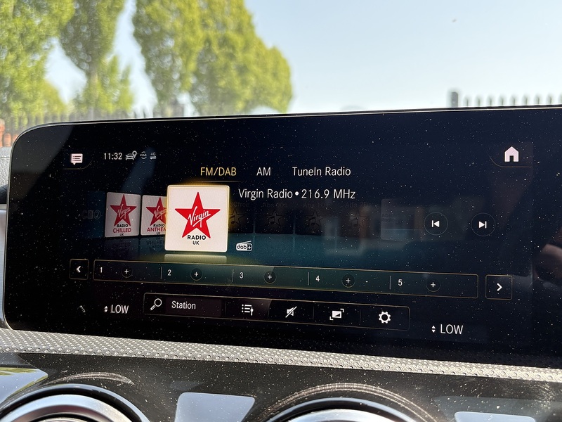 Mercedes-Benz CLA CLA180 AMG Line - U698