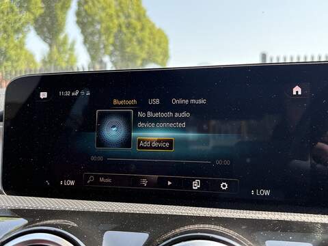 Mercedes-Benz CLA CLA180 AMG Line - U698