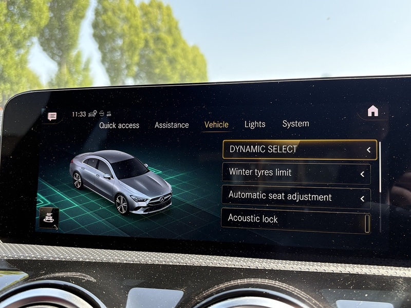 Mercedes-Benz CLA CLA180 AMG Line - U698