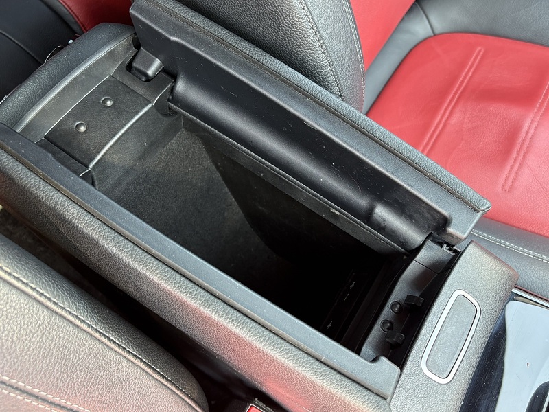 Mercedes-Benz CLA CLA180 AMG Line - U698