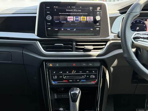 Volkswagen T-Roc TSI R-Line - U699