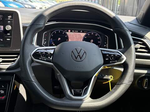 Volkswagen T-Roc TSI R-Line - U699