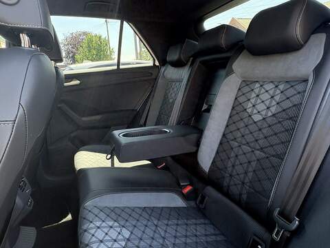 Volkswagen T-Roc TSI R-Line - U699