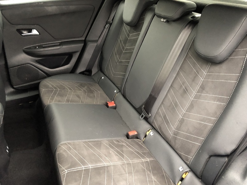 Vauxhall Mokka Turbo Ultimate - U701