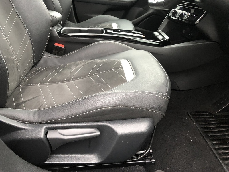 Vauxhall Mokka Turbo Ultimate - U701