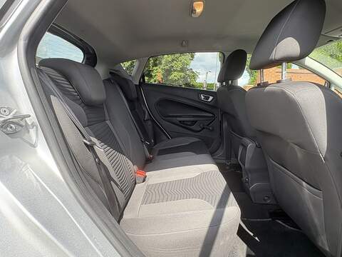 Ford Fiesta T EcoBoost Titanium - U702