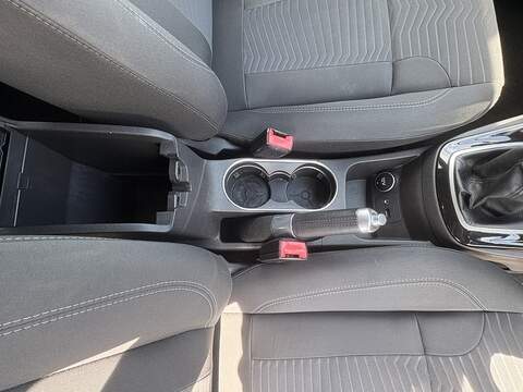 Ford Fiesta T EcoBoost Titanium - U702
