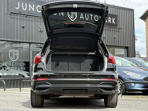 Audi Q3 TFSI CoD S line - U710