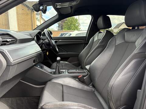 Audi Q3 TFSI CoD S line - U710