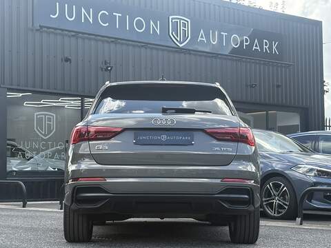 Audi Q3 TFSI CoD S line - U712