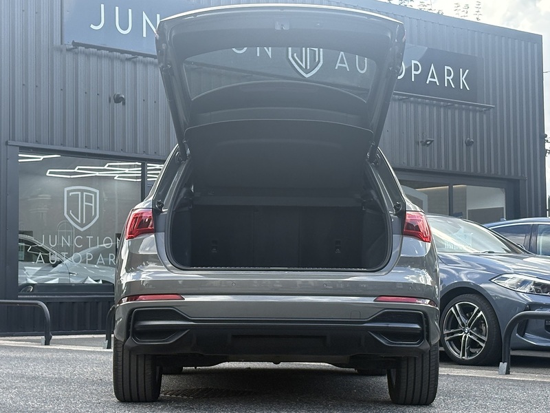 Audi Q3 TFSI CoD S line - U712