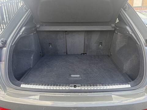 Audi Q3 TFSI CoD S line - U712