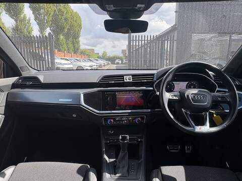 Audi Q3 TFSI CoD S line - U712