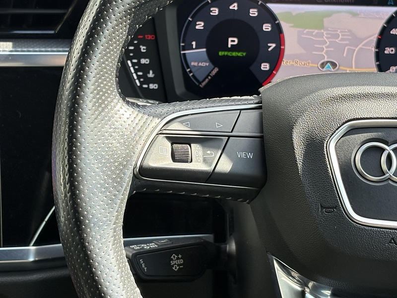 Audi Q3 TFSI CoD S line - U712