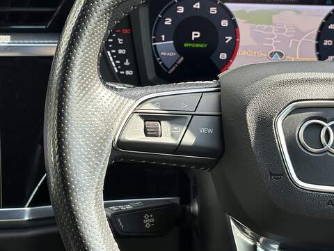 Audi Q3 TFSI CoD S line - U712